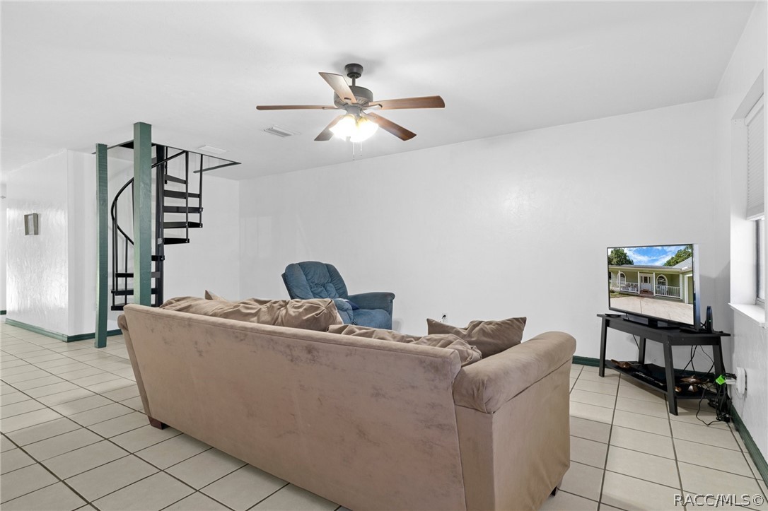 Dunnellon, Florida, 34431, United States, 4 Bedrooms Bedrooms, ,2 BathroomsBathrooms,Residential,For Sale,1920438