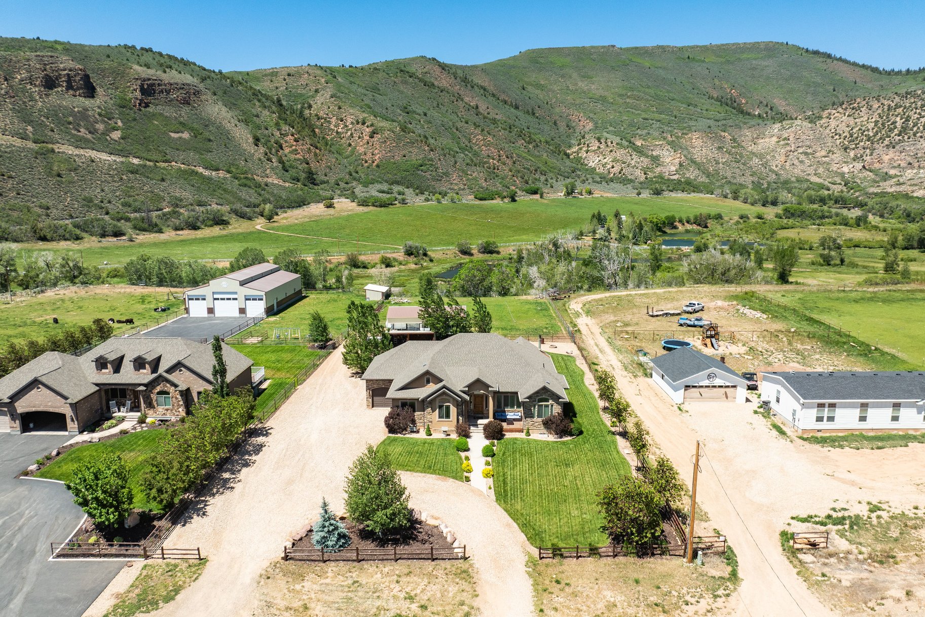  4,000+ SF Home, 1 Acre, Duchesne River Fly Fishing Easement - 物件實景