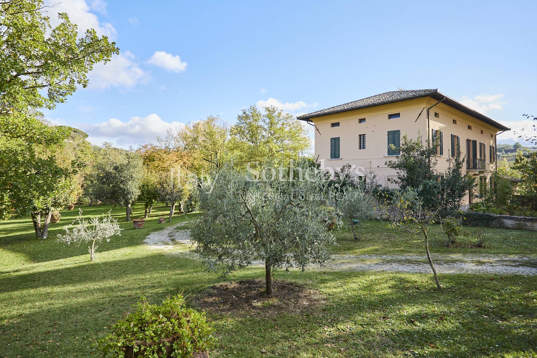  Charming villa with a private lake in Montepulciano - 物件實景