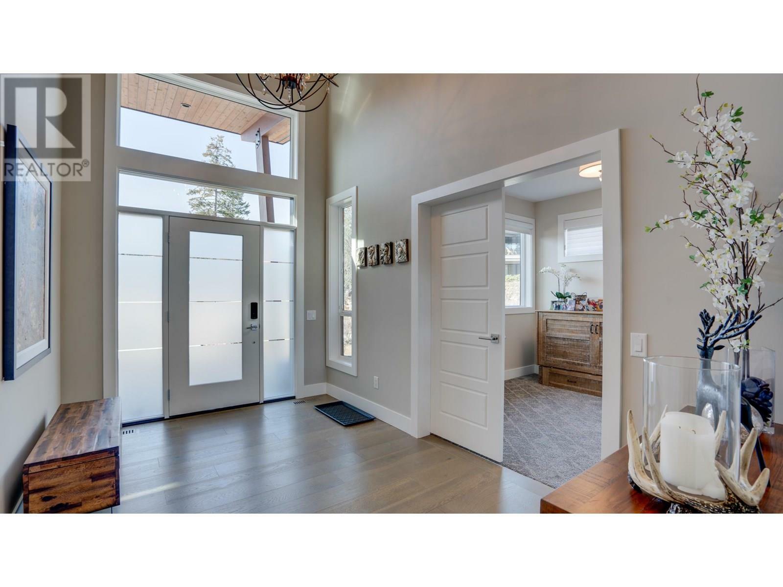 VERNON, British Columbia, V1H 2L7, CA, 3 Bedrooms Bedrooms, ,2 BathroomsBathrooms,Residential,For Sale,1838492
