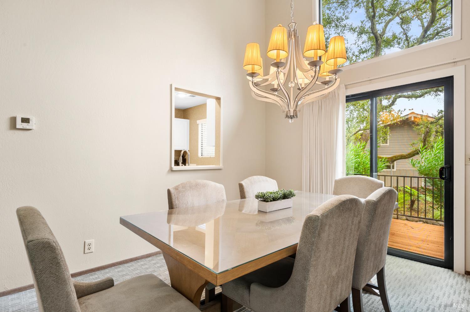 Napa, California, 94558, United States, 3 Bedrooms Bedrooms, ,2 BathroomsBathrooms,Residential,For Sale,1988085