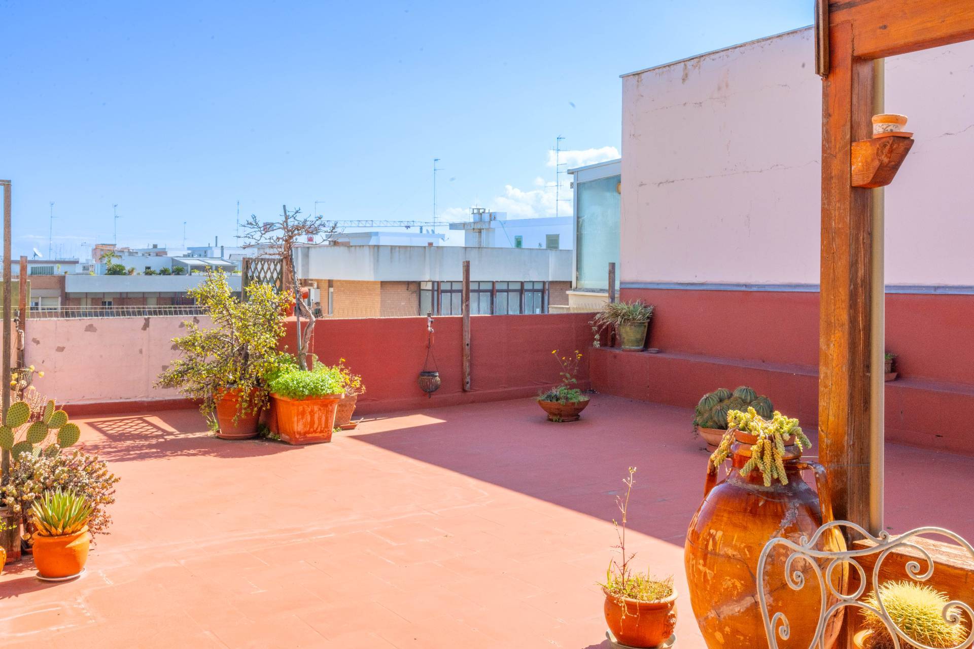 Via Tenente Gaetano Devitofrancesco, Bari, Bari, 70100, IT, 3 Bedrooms Bedrooms, ,2 BathroomsBathrooms,Residential,For Sale,Via Tenente Gaetano Devitofrancesco,1486305