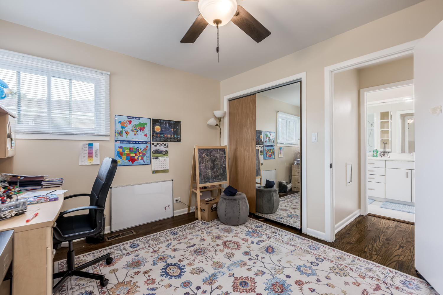 Morton Grove, Illinois, 60053, United States, 5 Bedrooms Bedrooms, ,3 BathroomsBathrooms,Residential,For Sale,1928760
