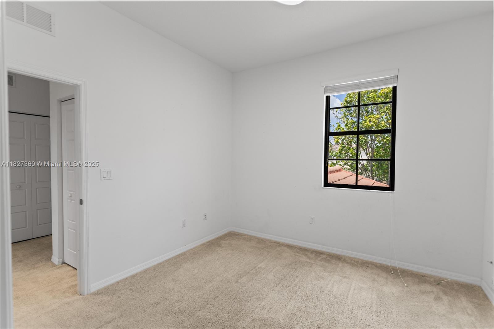 Miami, Florida, 33179, United States, 3 Bedrooms Bedrooms, ,3 BathroomsBathrooms,Residential,For Sale,1868662