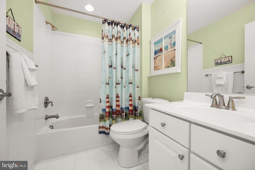 Lewes, Delaware, 19958, United States, 3 Bedrooms Bedrooms, ,3 BathroomsBathrooms,Residential,For Sale,1998892