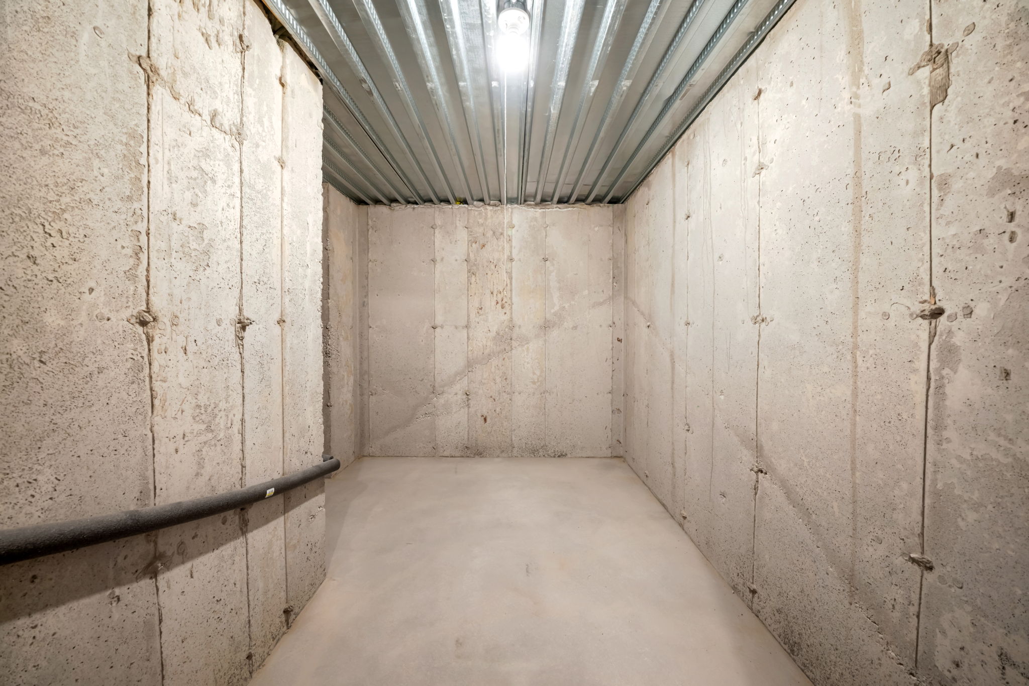 Eagle Mountain, Utah, 84005, United States, 3 Bedrooms Bedrooms, ,3 BathroomsBathrooms,Residential,For Sale,1993826