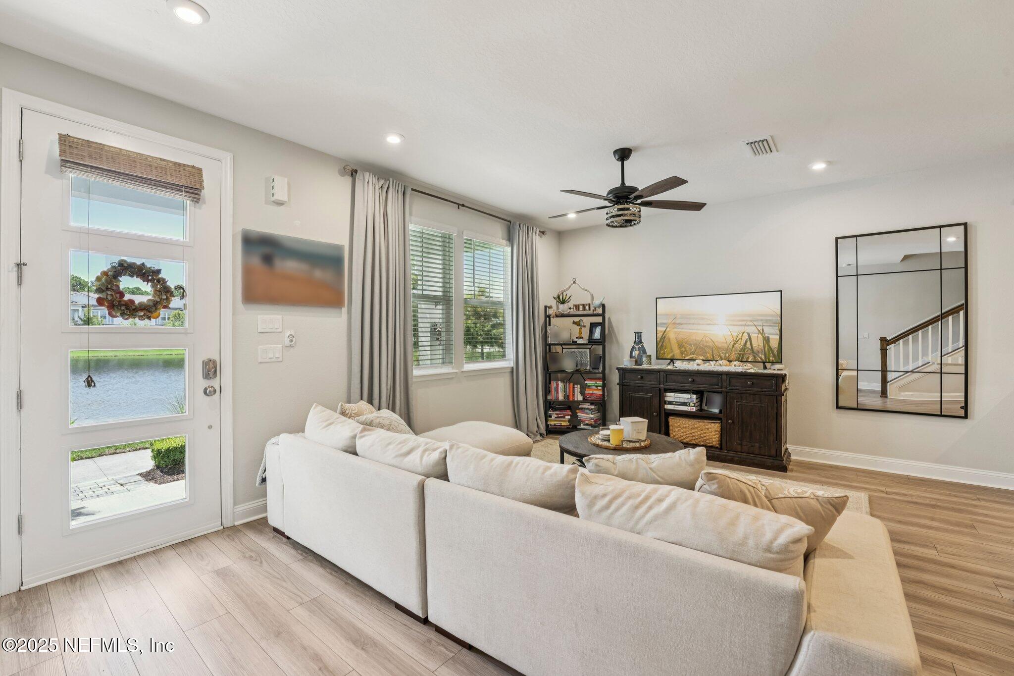 Jacksonville, Florida, 32224, United States, 3 Bedrooms Bedrooms, ,3 BathroomsBathrooms,Residential,For Sale,1917775