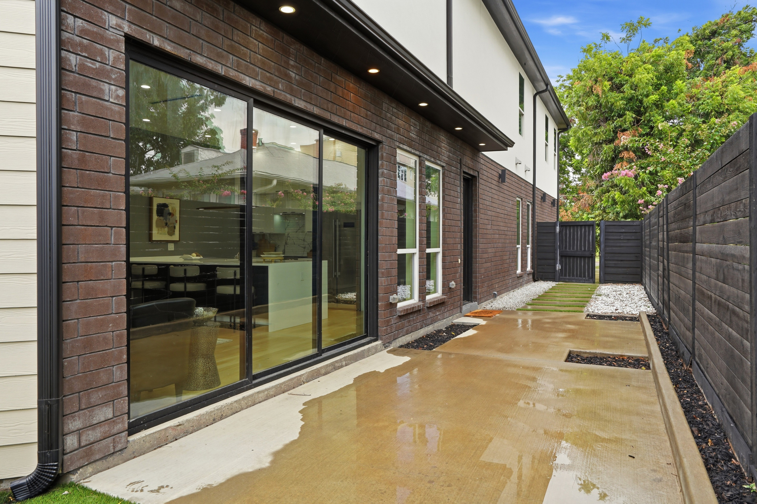  2724 Hondo, Dallas, TX, 75219 - 物件實景