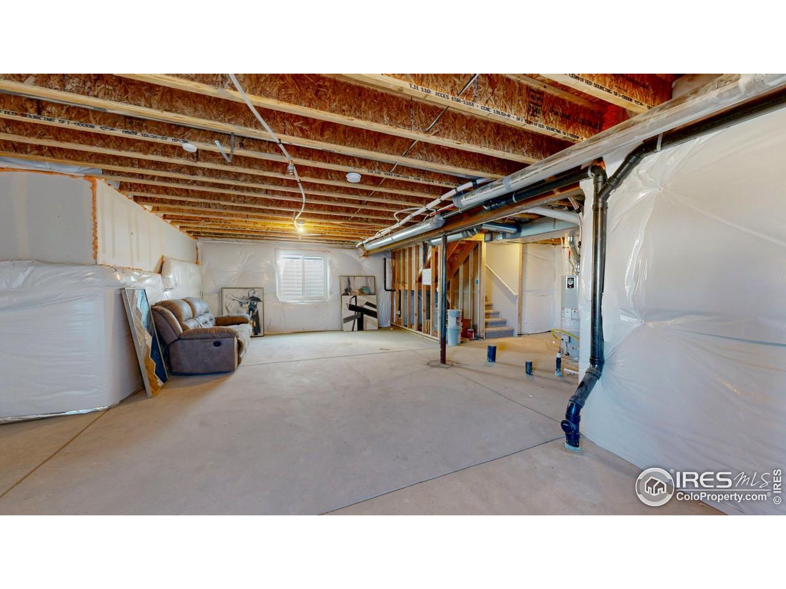 Johnstown, Colorado, 80534, United States, 4 Bedrooms Bedrooms, ,3 BathroomsBathrooms,Residential,For Sale,1911413