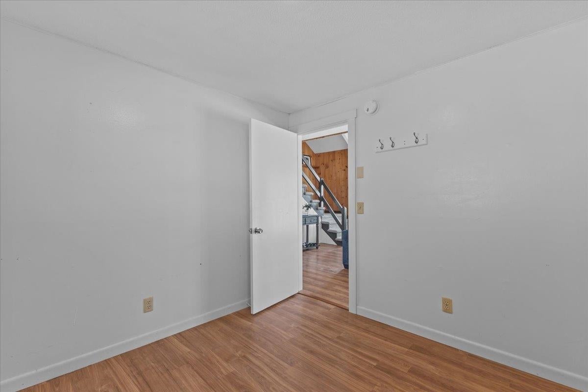 Stowe, Vermont, 05672, United States, 4 Bedrooms Bedrooms, ,2 BathroomsBathrooms,Residential,For Sale,2003261