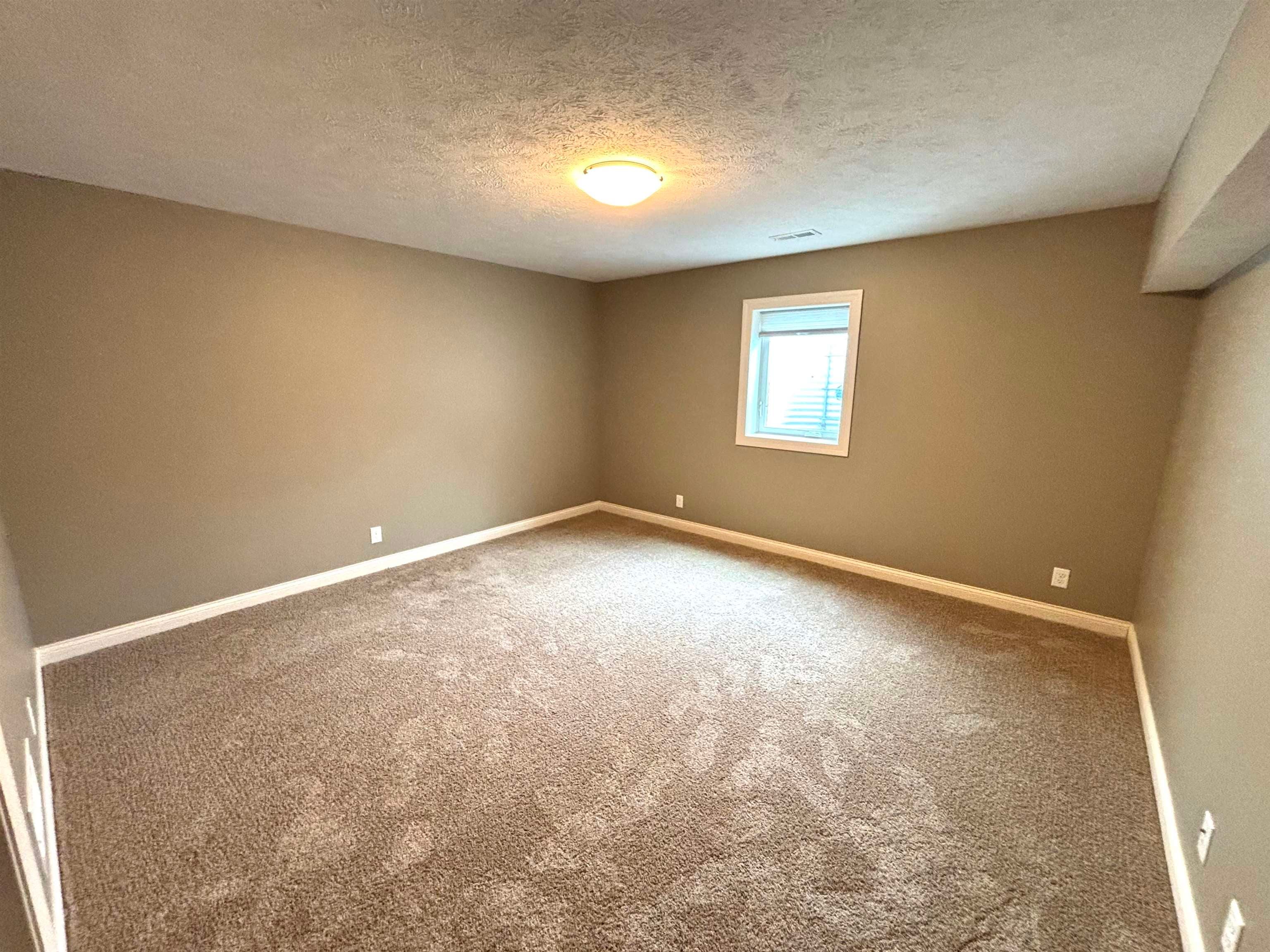 Seward, Nebraska, 68434, United States, 5 Bedrooms Bedrooms, ,1 BathroomBathrooms,Residential,For Sale,1847585