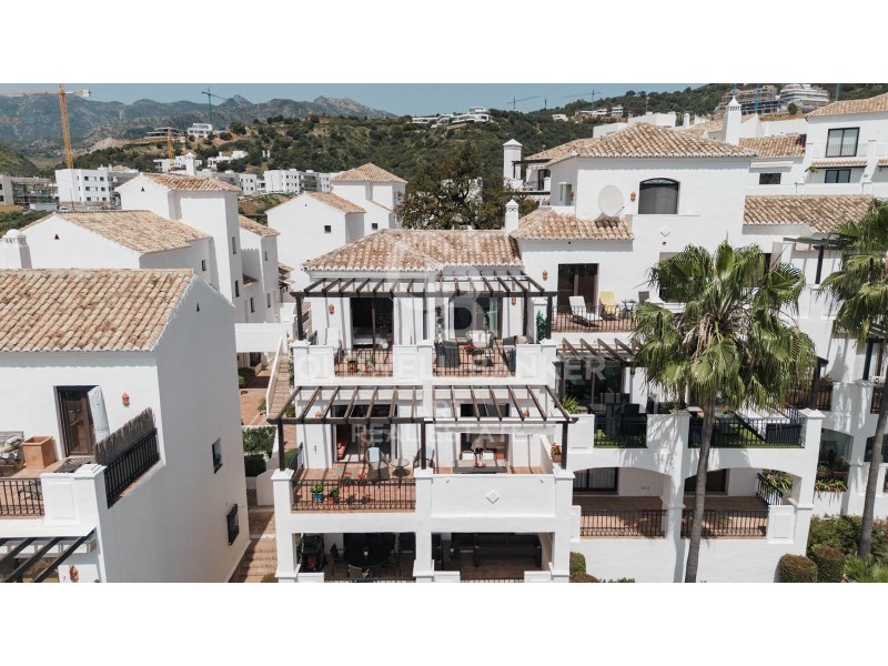 Marbella, Andalusia, ES, 2 Bedrooms Bedrooms, ,2 BathroomsBathrooms,Residential,For Sale,1906724