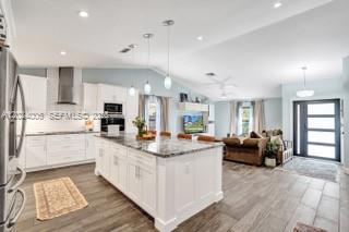 Davie, Florida, 33325, United States, 3 Bedrooms Bedrooms, ,2 BathroomsBathrooms,Residential,For Sale,2049200