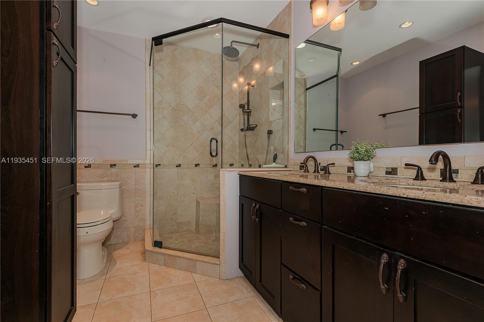 Pompano Beach, Florida, 33062, United States, 2 Bedrooms Bedrooms, ,2 BathroomsBathrooms,Residential,For Sale,2005393