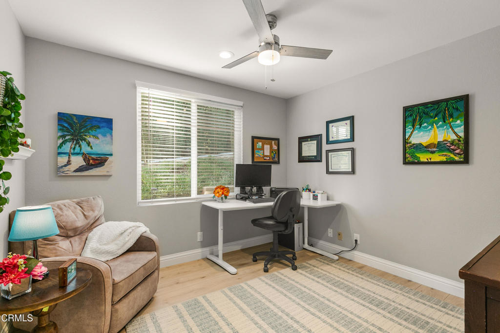 Thousand Oaks, California, 91362, United States, 4 Bedrooms Bedrooms, ,2 BathroomsBathrooms,Residential,For Sale,1988089