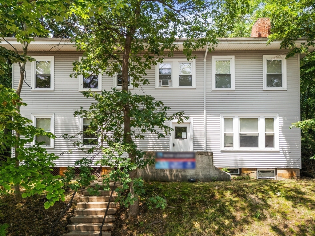 Boston, Massachusetts, 02135, United States, 14 Bedrooms Bedrooms, ,6 BathroomsBathrooms,Residential,For Sale,1898785