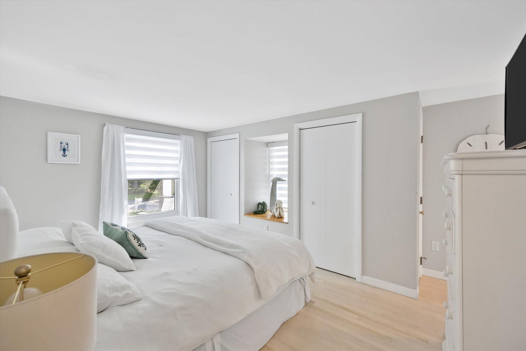  Beautifully Remodeled Cape Style Home - 物件實景