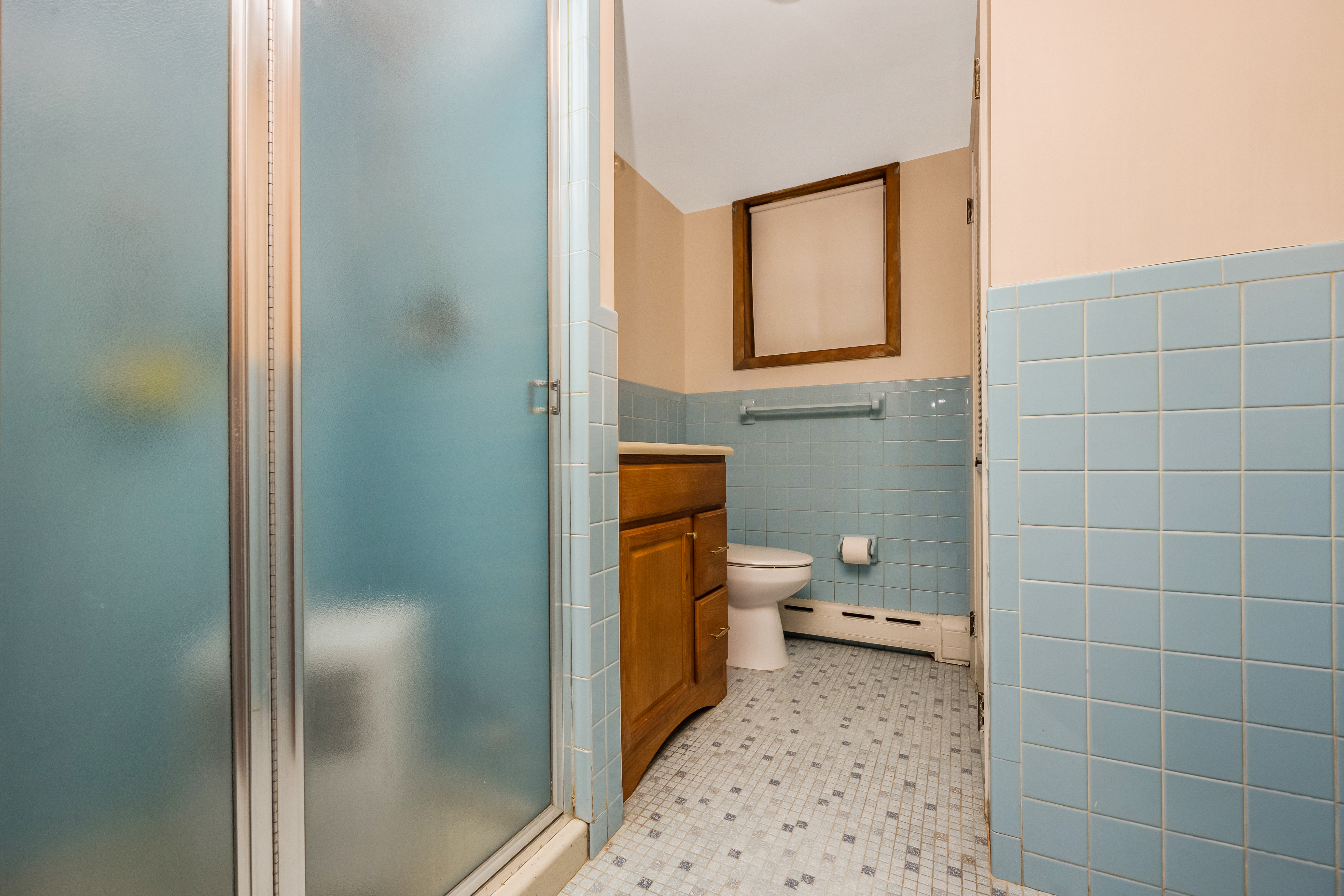 West Babylon, New York, 11704, United States, 5 Bedrooms Bedrooms, ,3 BathroomsBathrooms,Residential,For Sale,2048080