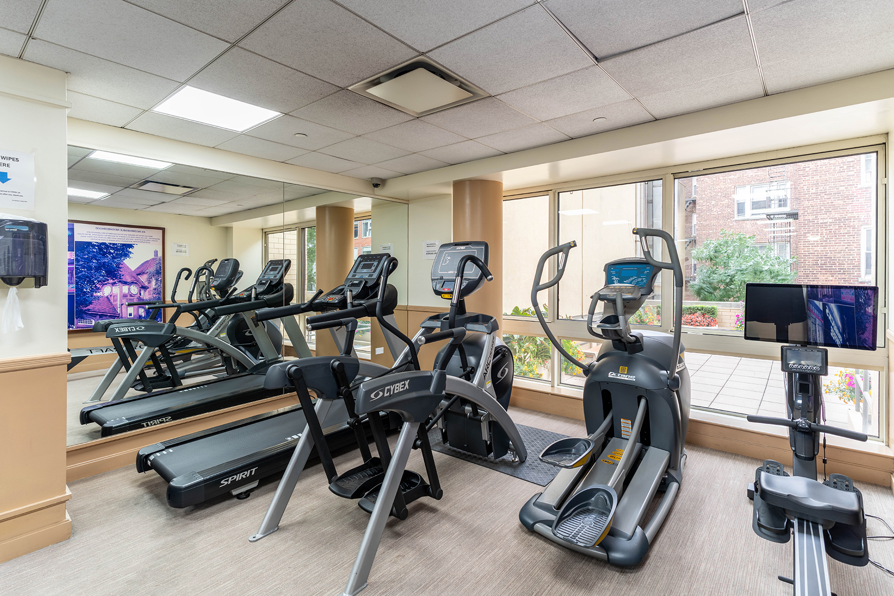  ?SUN DRENCHED TWO BEDROOM WITH FOREST HILLS GARDENS VIEWS? - 物件實景