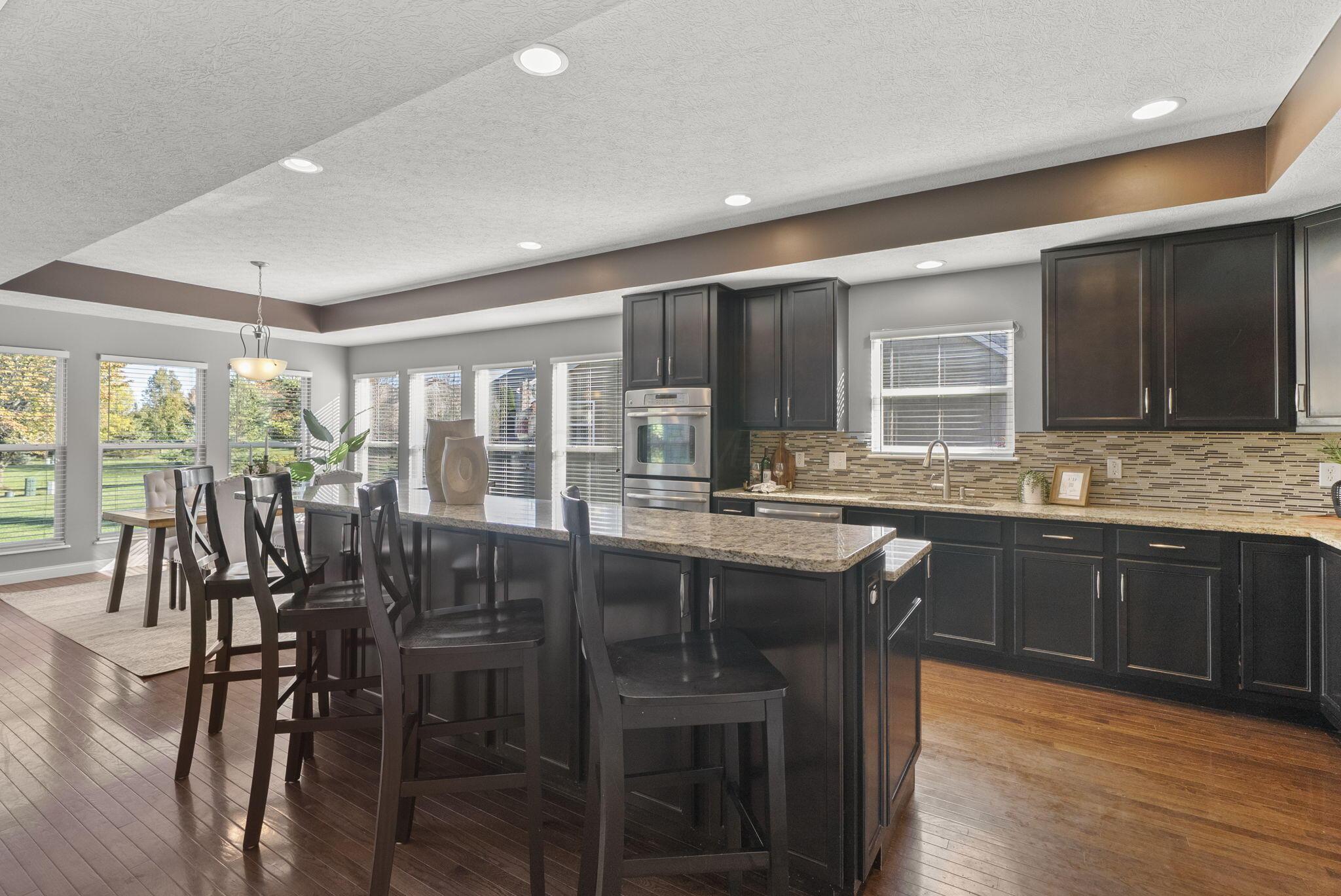 Powell, Ohio, 43065, United States, 5 Bedrooms Bedrooms, ,5 BathroomsBathrooms,Residential,For Sale,1988967