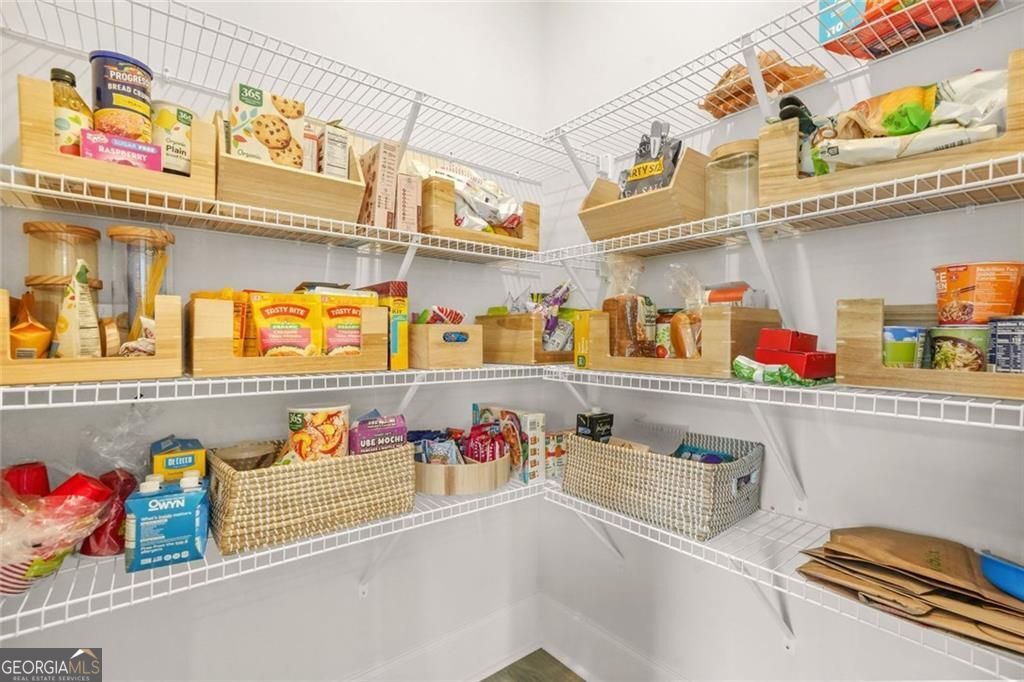 Lithia Springs, Georgia, 30122, United States, 5 Bedrooms Bedrooms, ,4 BathroomsBathrooms,Residential,For Sale,2006565