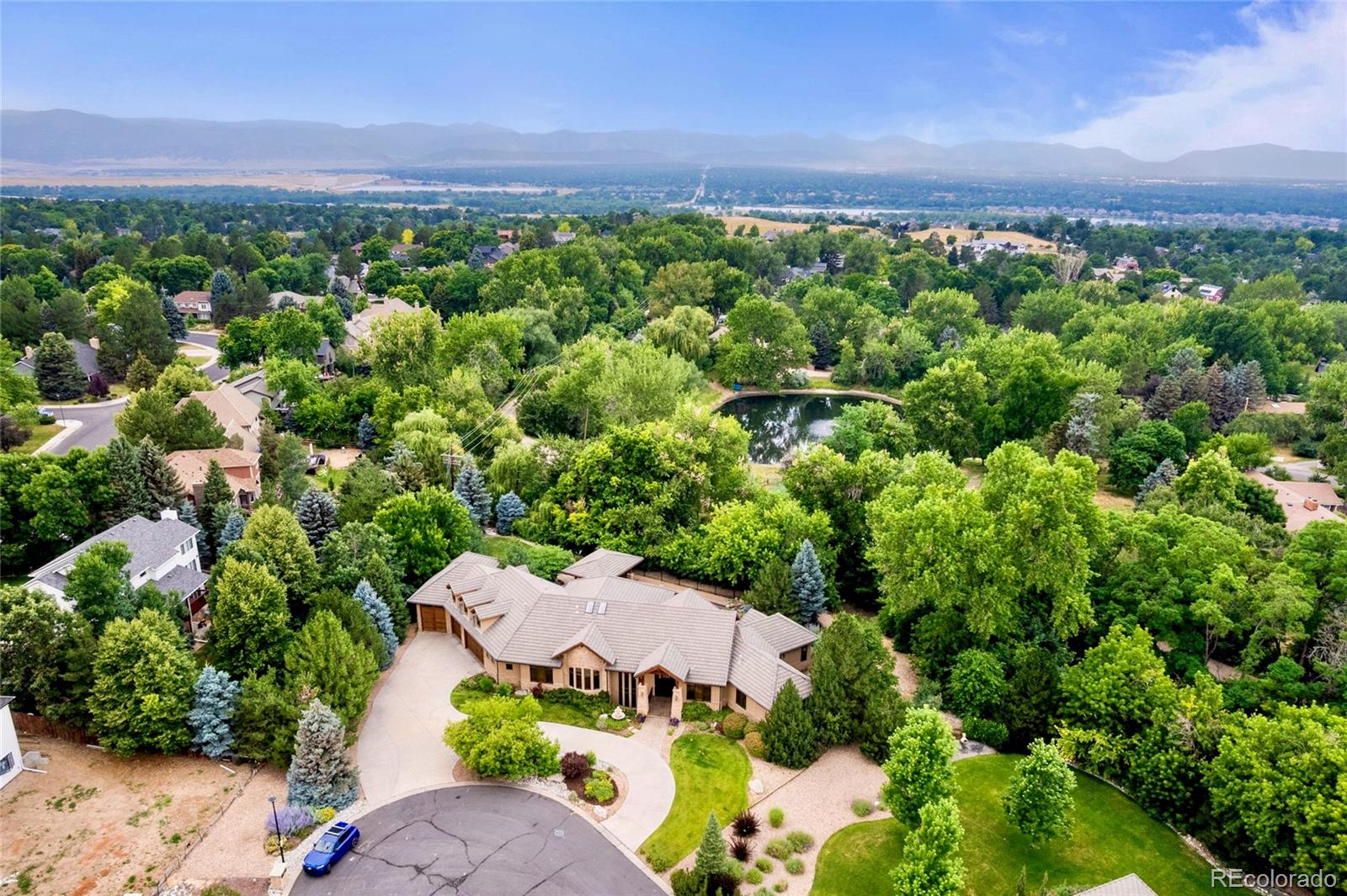 Littleton, Colorado, 80120, United States, 6 Bedrooms Bedrooms, ,7 BathroomsBathrooms,Residential,For Sale,1902050
