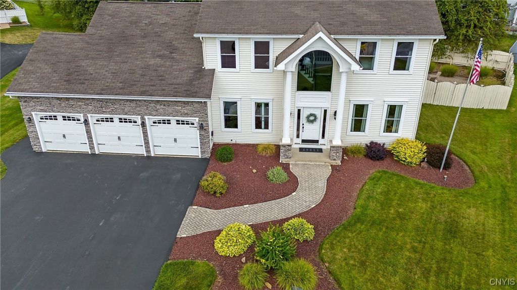 Syracuse, New York, 13212, United States, 4 Bedrooms Bedrooms, ,3 BathroomsBathrooms,Residential,For Sale,1932016