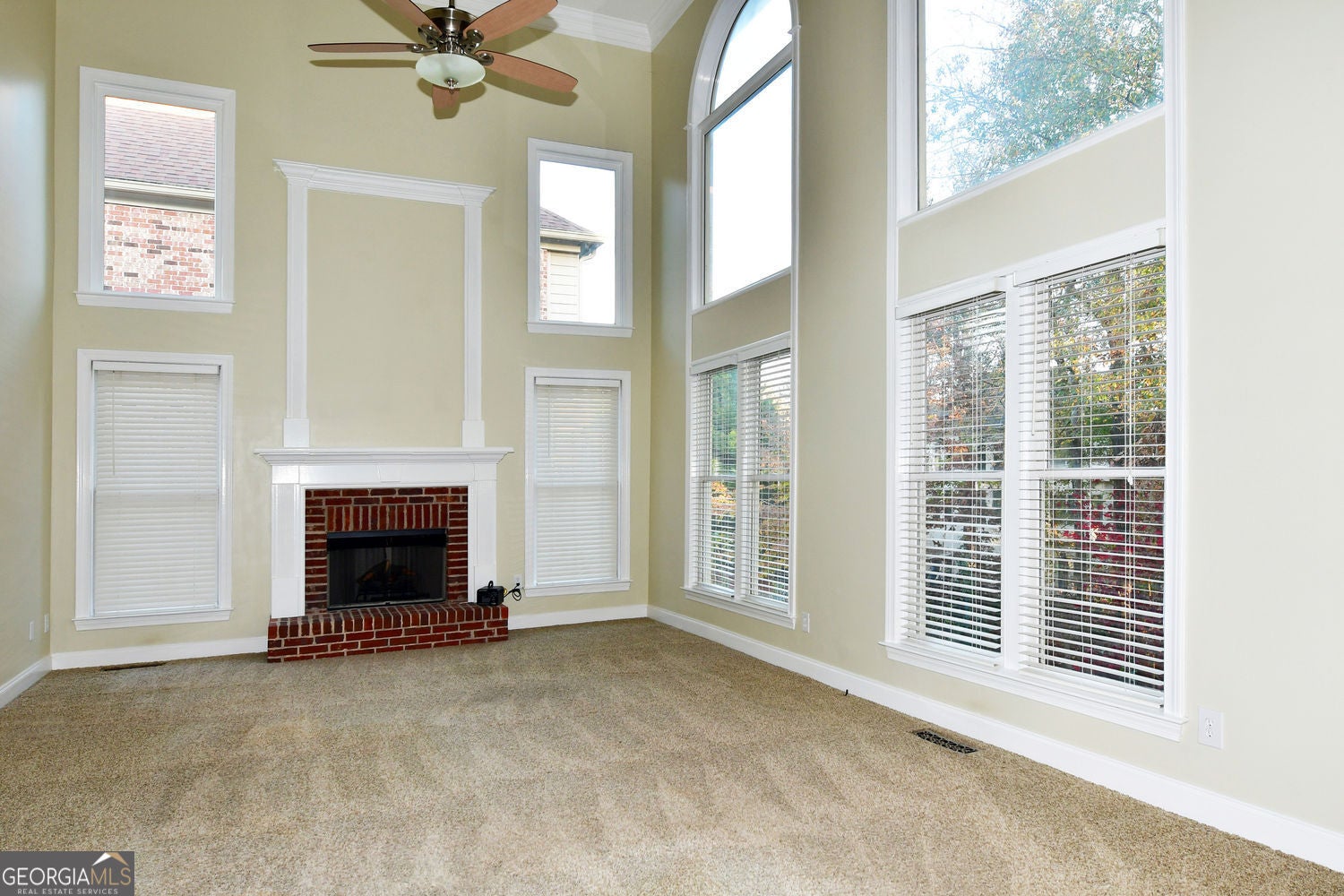 Hoschton, Georgia, 30548, United States, 5 Bedrooms Bedrooms, ,4 BathroomsBathrooms,Residential,For Sale,1992517