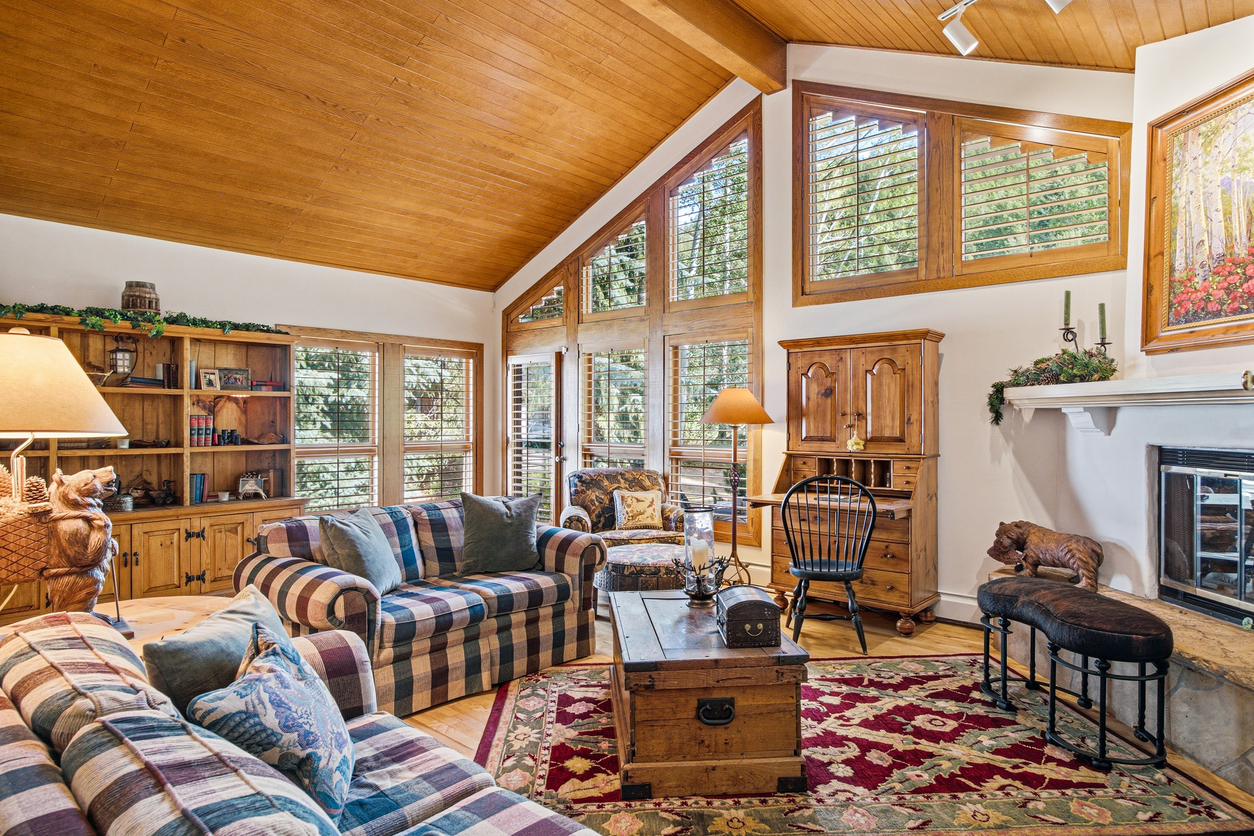  Mountain Residence Positioned at the 13th Fairway of the EagleVail Golf Course - 物件實景