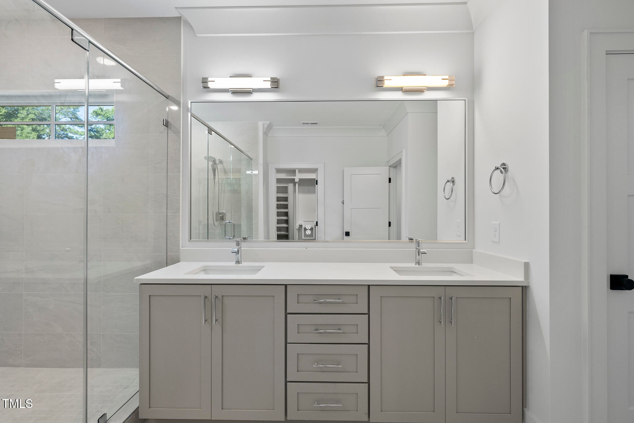 Raleigh, North Carolina, 27607, United States, 5 Bedrooms Bedrooms, ,5 BathroomsBathrooms,Residential,For Sale,1895455