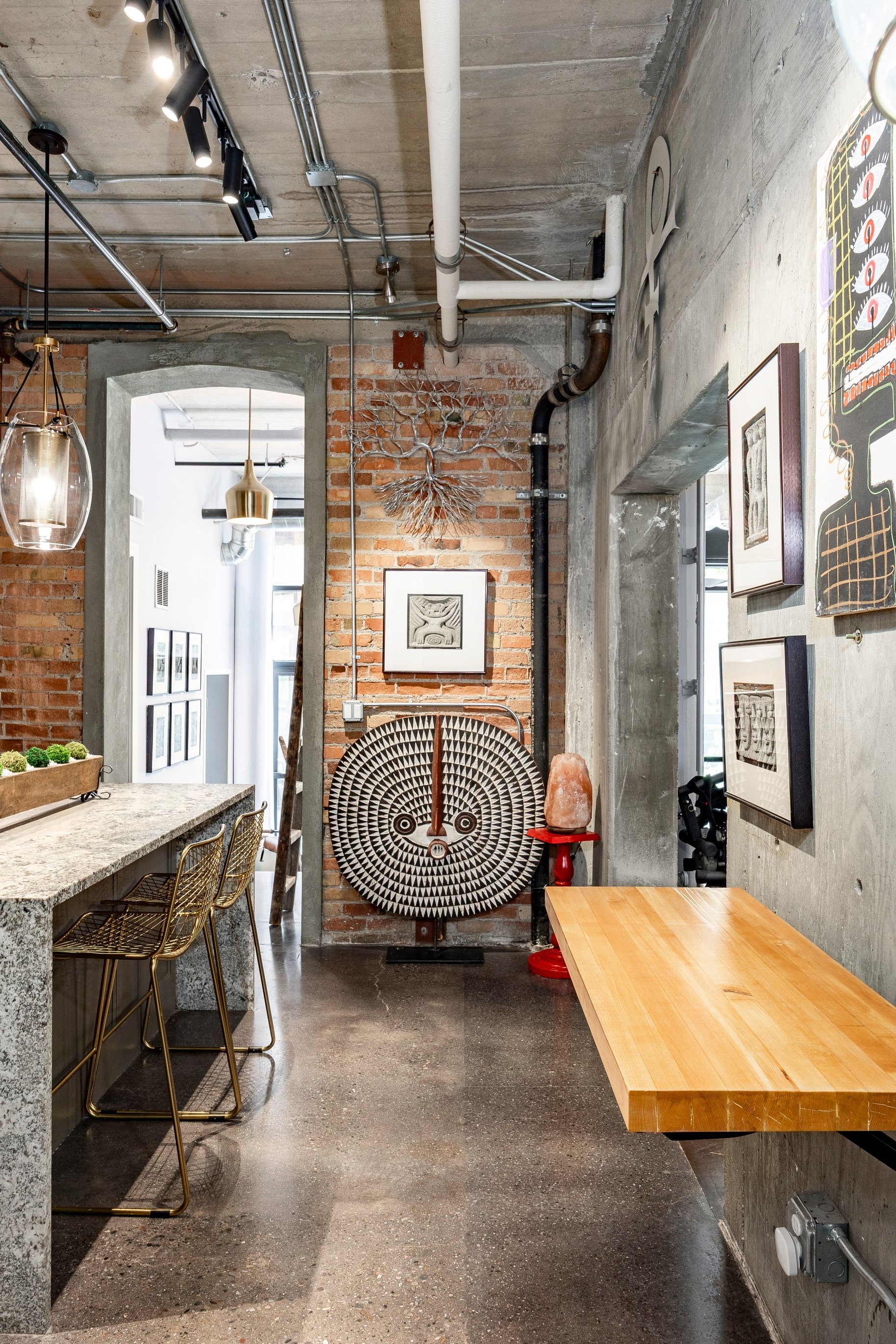  Downtown Historic Loft Meets Smart-Tech Modern Luxury - 物件實景