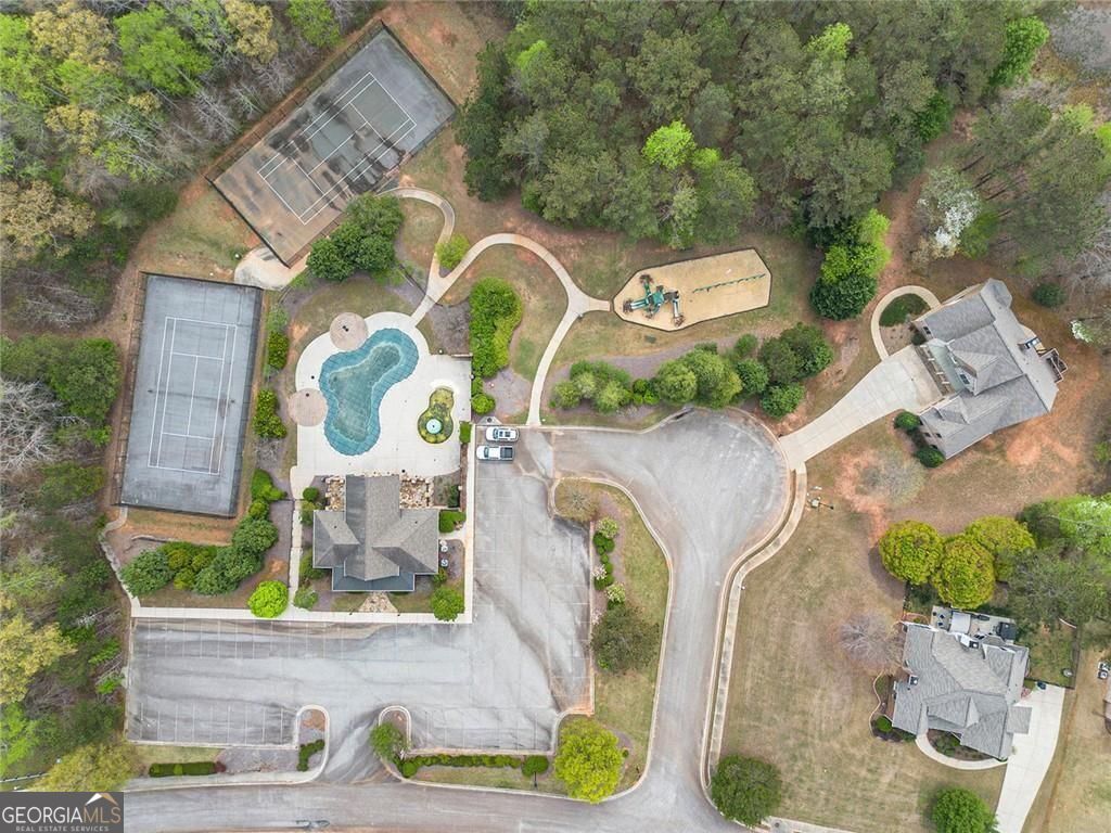 Douglasville, Georgia, 30135, United States, 5 Bedrooms Bedrooms, ,4 BathroomsBathrooms,Residential,For Sale,1886853