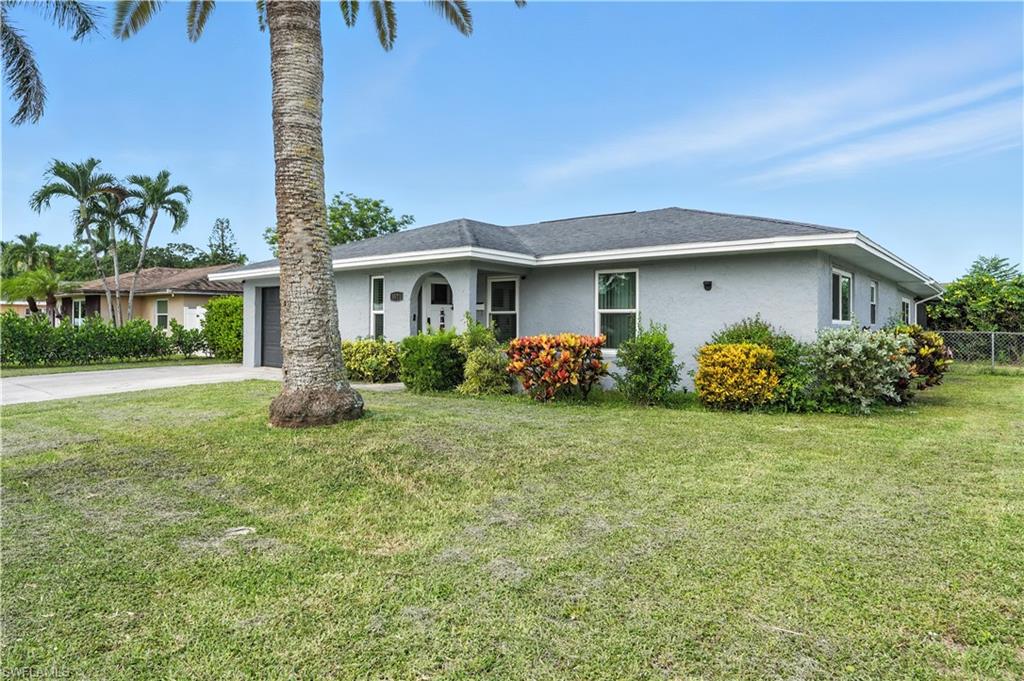 Naples, Florida, 34105, United States, 3 Bedrooms Bedrooms, ,2 BathroomsBathrooms,Residential,For Sale,1898311