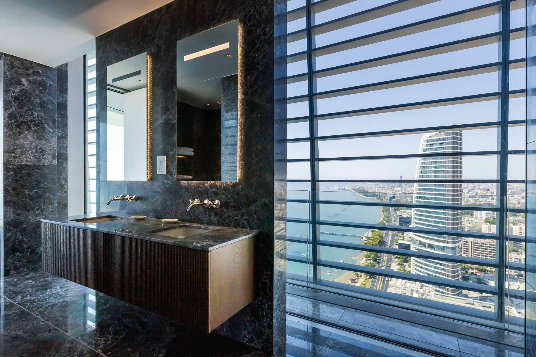  Beachfront Whole-Floor Sky Residence Panoramic Sea Views in Limassol - 物件實景