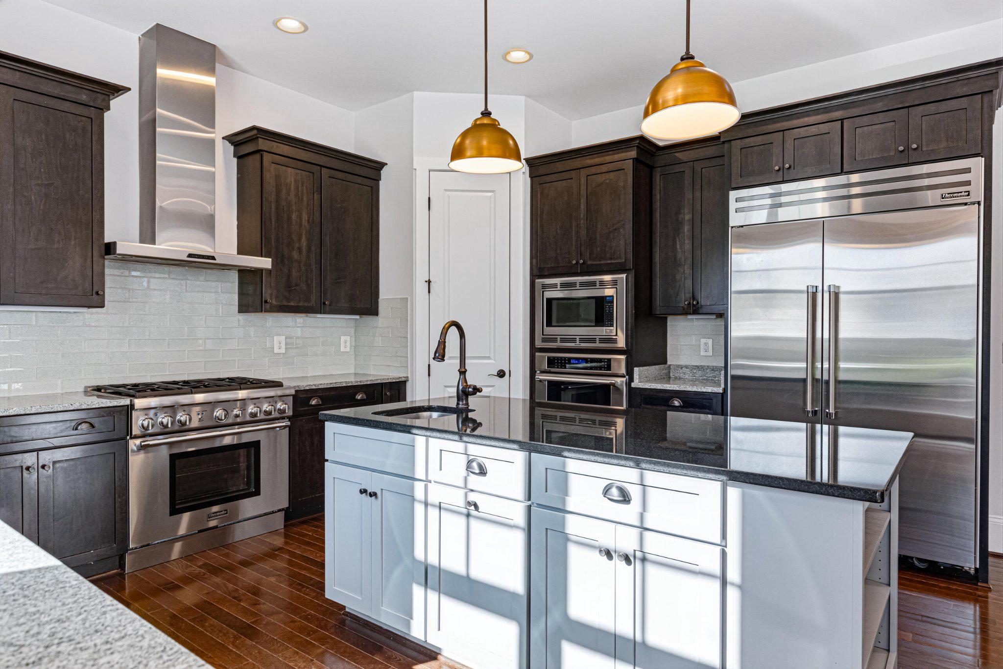  1404 Cottage Street SW, Vienna, VA, 22180 - 物件實景
