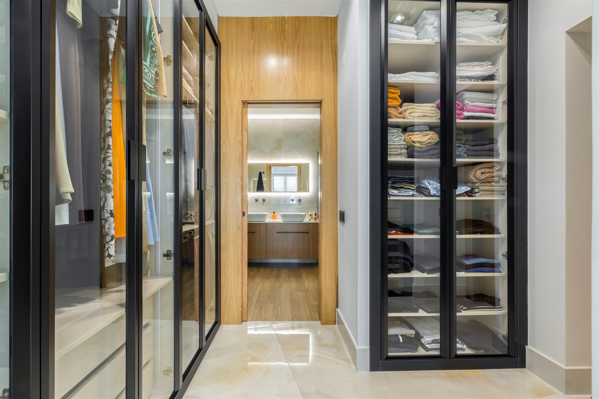  Flat, 3 bedrooms, for Sale - 物件實景
