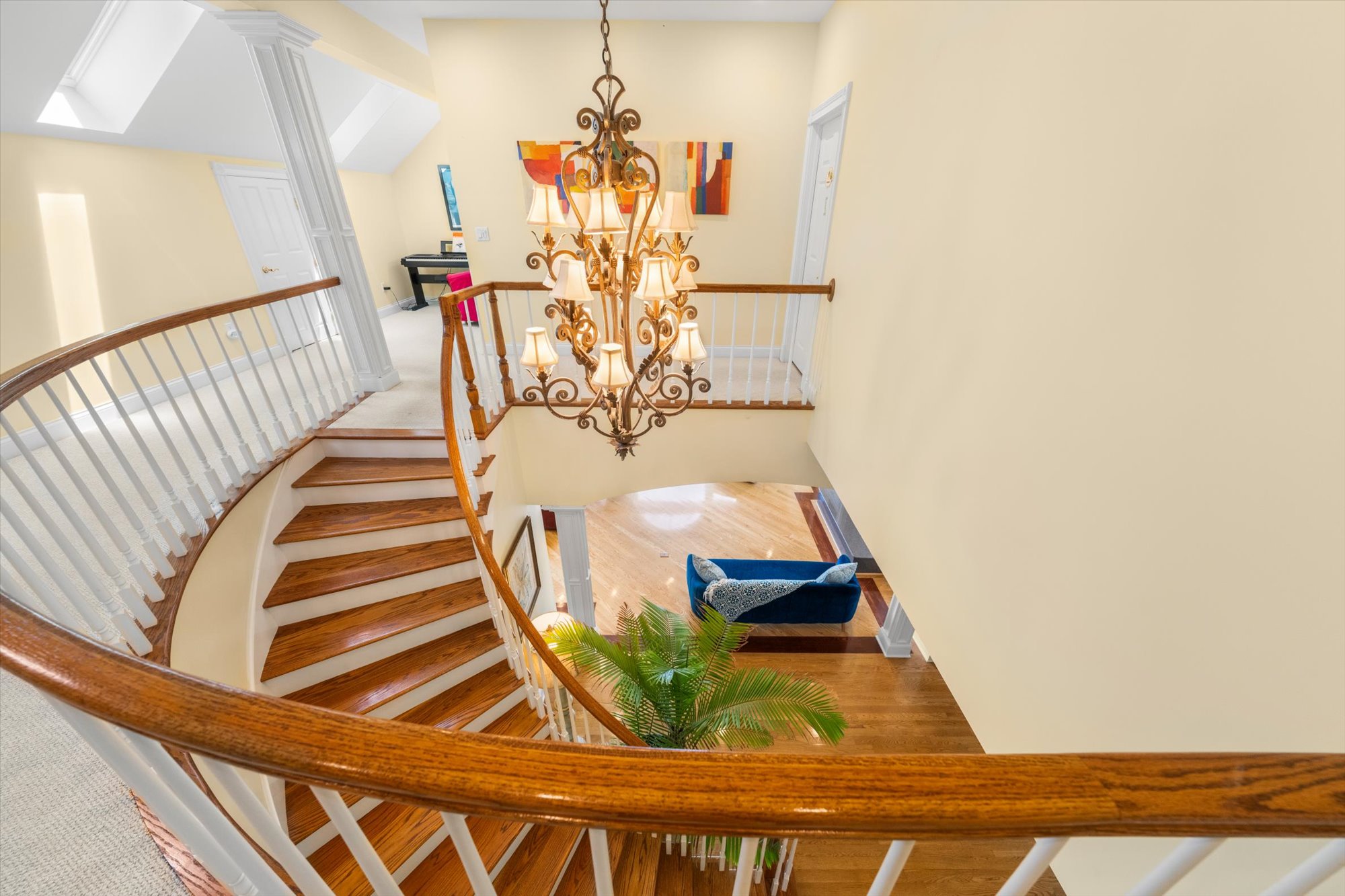 Sevierville, Tennessee, 37876-5201, United States, 3 Bedrooms Bedrooms, ,4 BathroomsBathrooms,Residential,For Sale,1810595