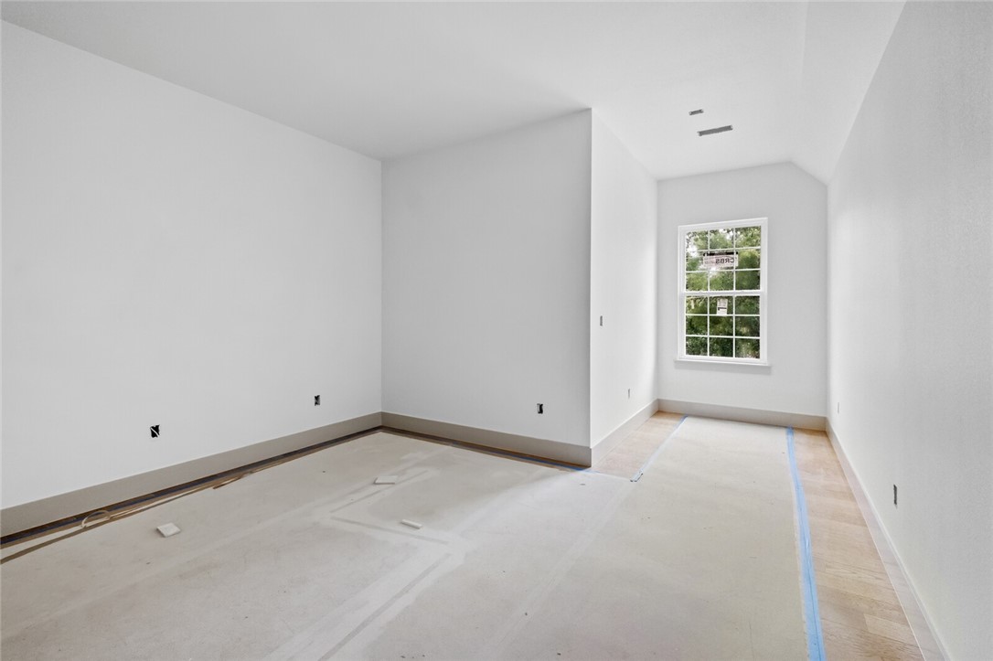 Bella Vista, Arkansas, 72715, United States, 3 Bedrooms Bedrooms, ,3 BathroomsBathrooms,Residential,For Sale,1897154