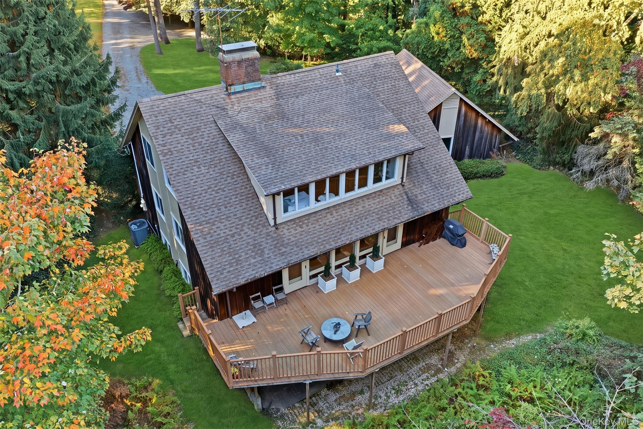  1620 Stewart Lane, Laurel Hollow, NY, 11791 - 物件實景