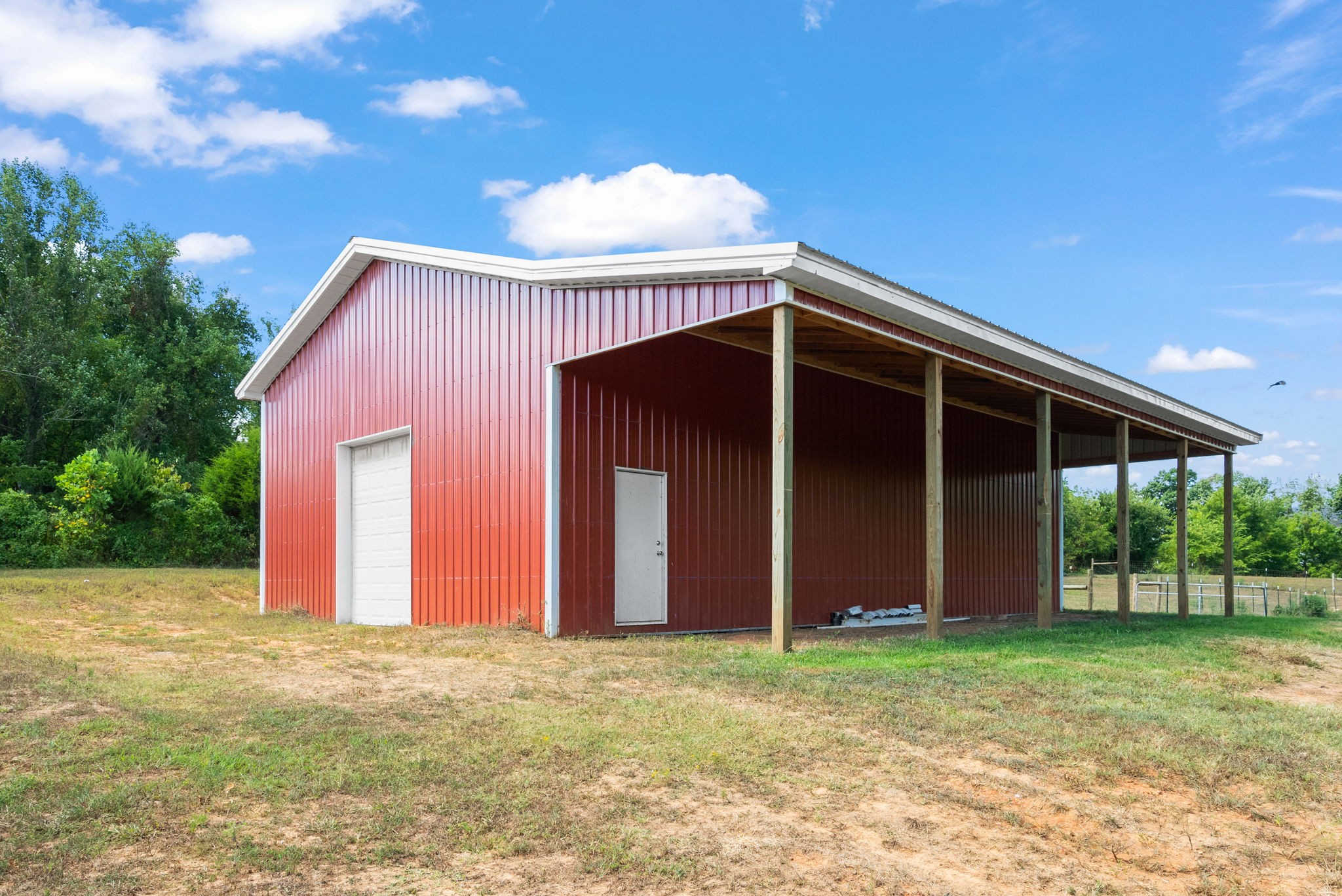 Cedar Hill, Tennessee, 37032, United States, 3 Bedrooms Bedrooms, ,2 BathroomsBathrooms,Residential,For Sale,1981088