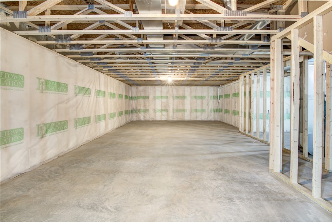 Chippewa Falls, Wisconsin, 54729, United States, 3 Bedrooms Bedrooms, ,2 BathroomsBathrooms,Residential,For Sale,1980636