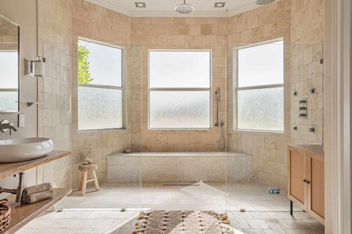 200 Tovas Secret Cove, Georgetown, Texas, 78628, United States, 4 Bedrooms Bedrooms, ,4 BathroomsBathrooms,Residential,For Sale,200 Tovas Secret Cove,1663409