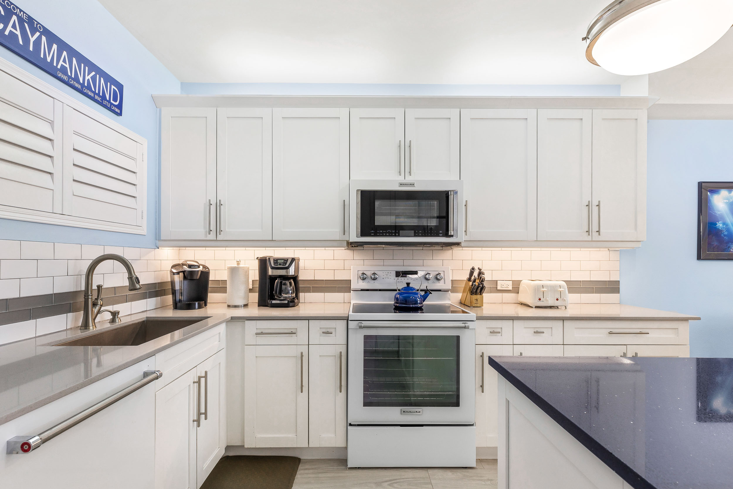 Christopher Columbus #3, Seven Mile Beach, KY, 3 Bedrooms Bedrooms, ,2 BathroomsBathrooms,Residential,For Sale,Christopher Columbus #3,1623871