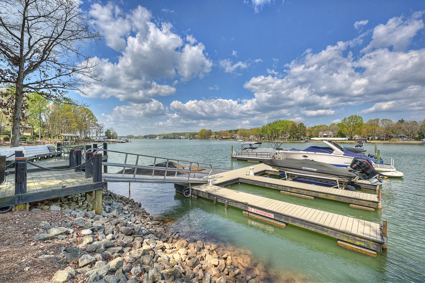  OAK HARBOR - 物件實景