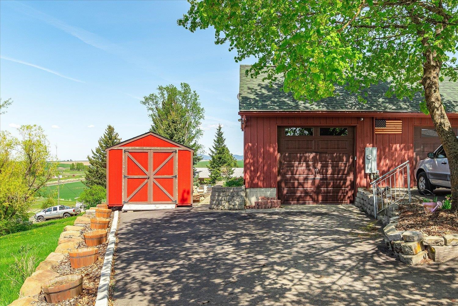 Fairfield, Washington, 99012, United States, 5 Bedrooms Bedrooms, ,3 BathroomsBathrooms,Residential,For Sale,1796897