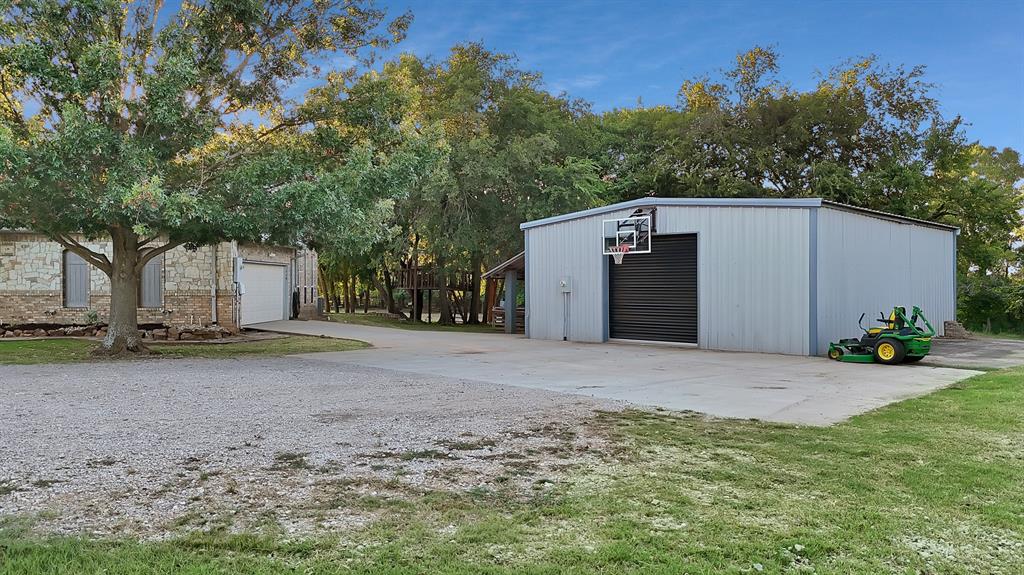 Gunter, Texas, 75058, United States, 4 Bedrooms Bedrooms, ,3 BathroomsBathrooms,Residential,For Sale,1926422