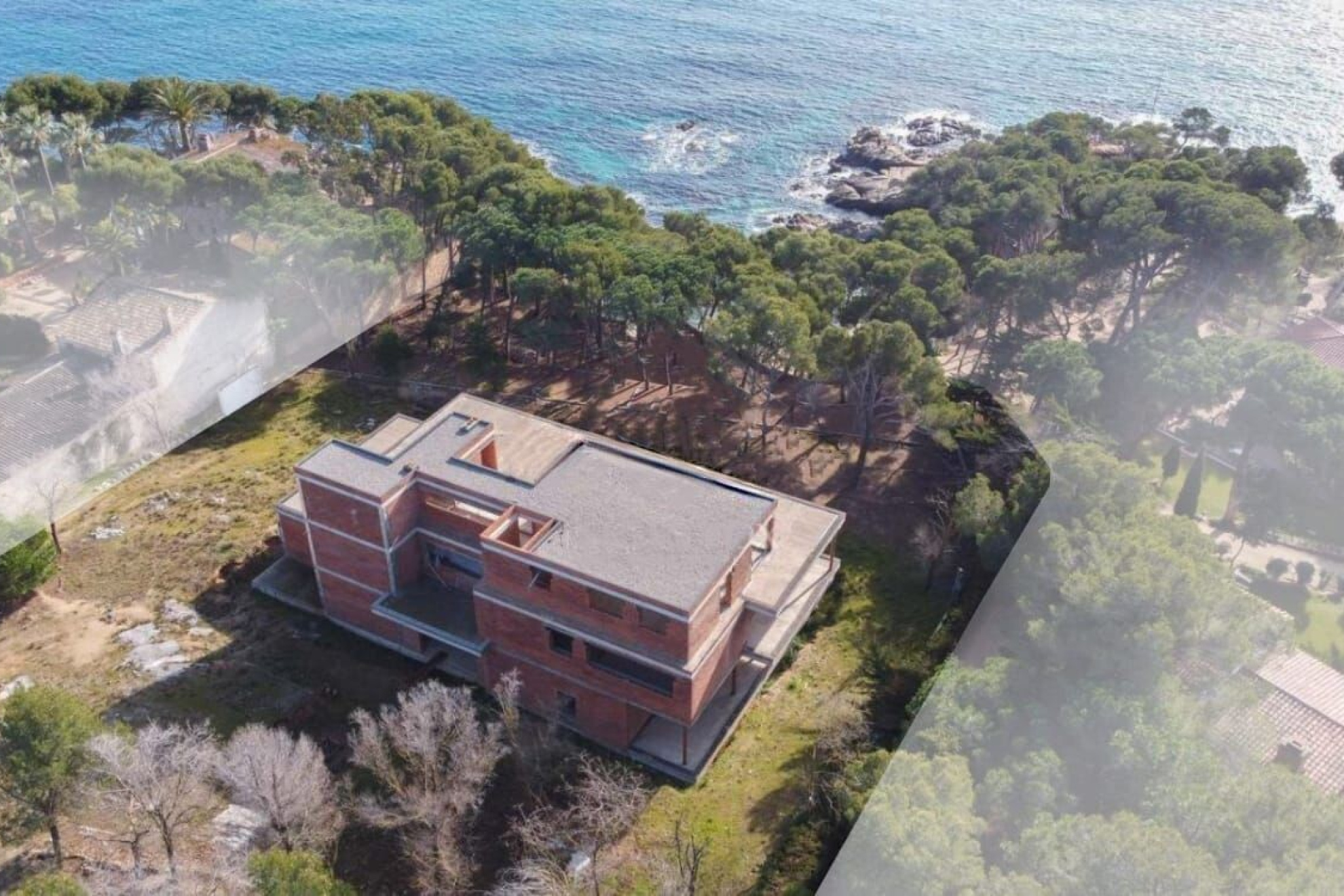  House with access to the beach in first line of the sea in Playa de Aro. - 物件實景