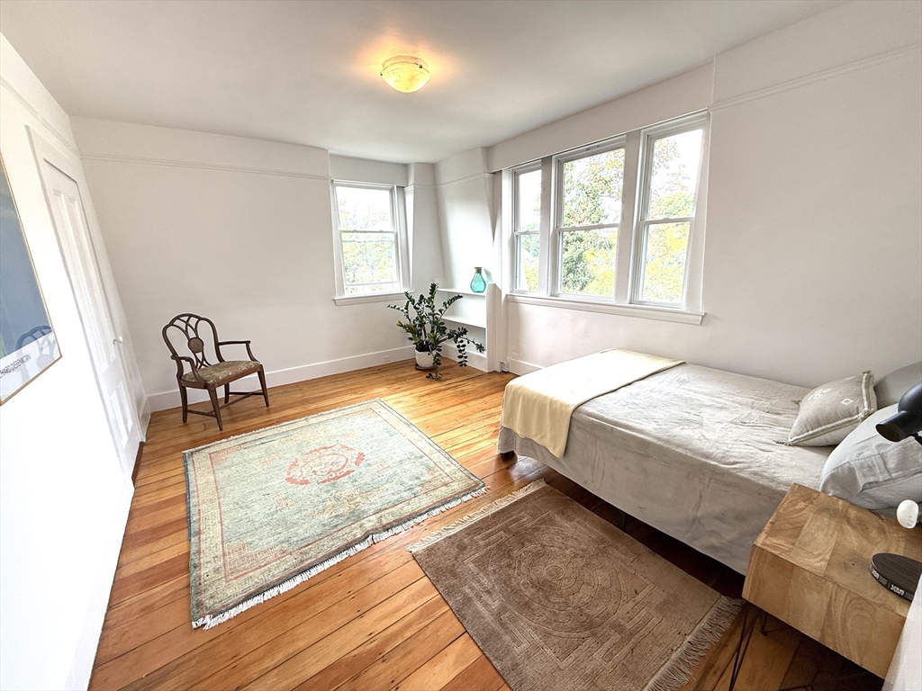 Cambridge, Massachusetts, 02138, United States, 5 Bedrooms Bedrooms, ,5 BathroomsBathrooms,Residential,For Sale,1908267