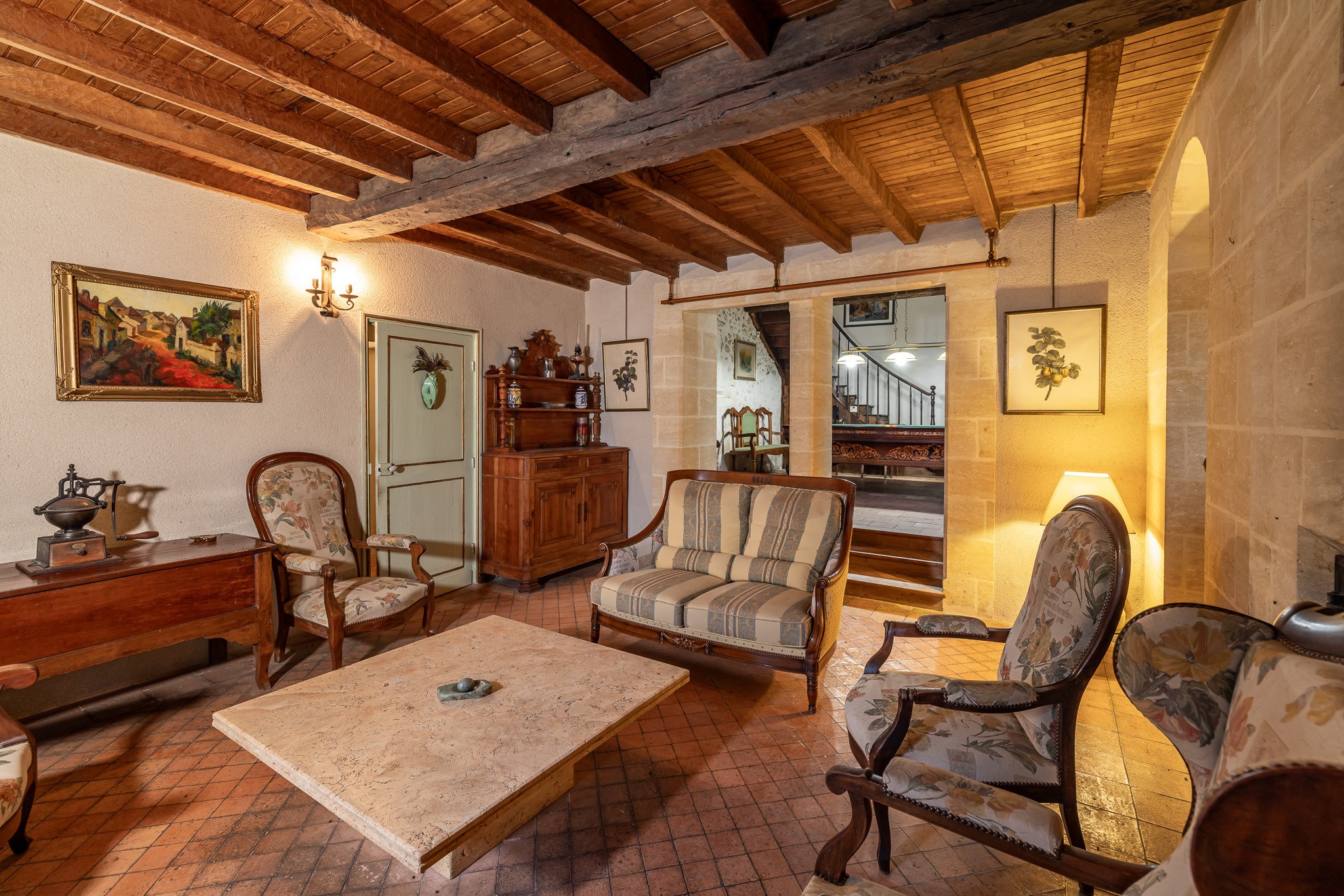  Property of 700m² with swimming pool, tennis court, ponds over more than 40 hec… - 物件實景