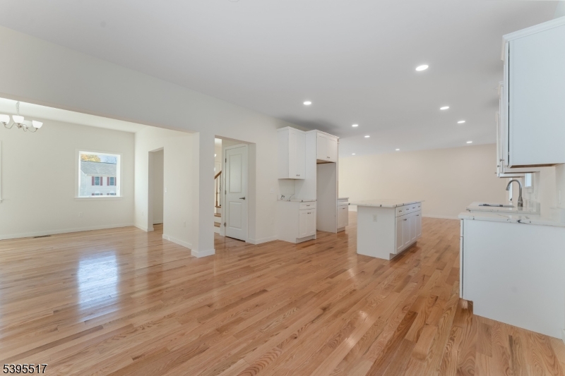 Washington Boro, New Jersey, 07882, United States, 4 Bedrooms Bedrooms, ,3 BathroomsBathrooms,Residential,For Sale,1988222